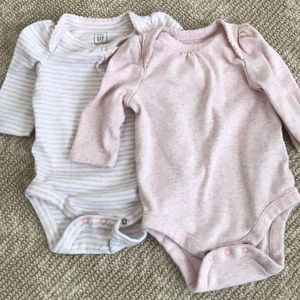 Baby Gap Onesies/ Bodysuits